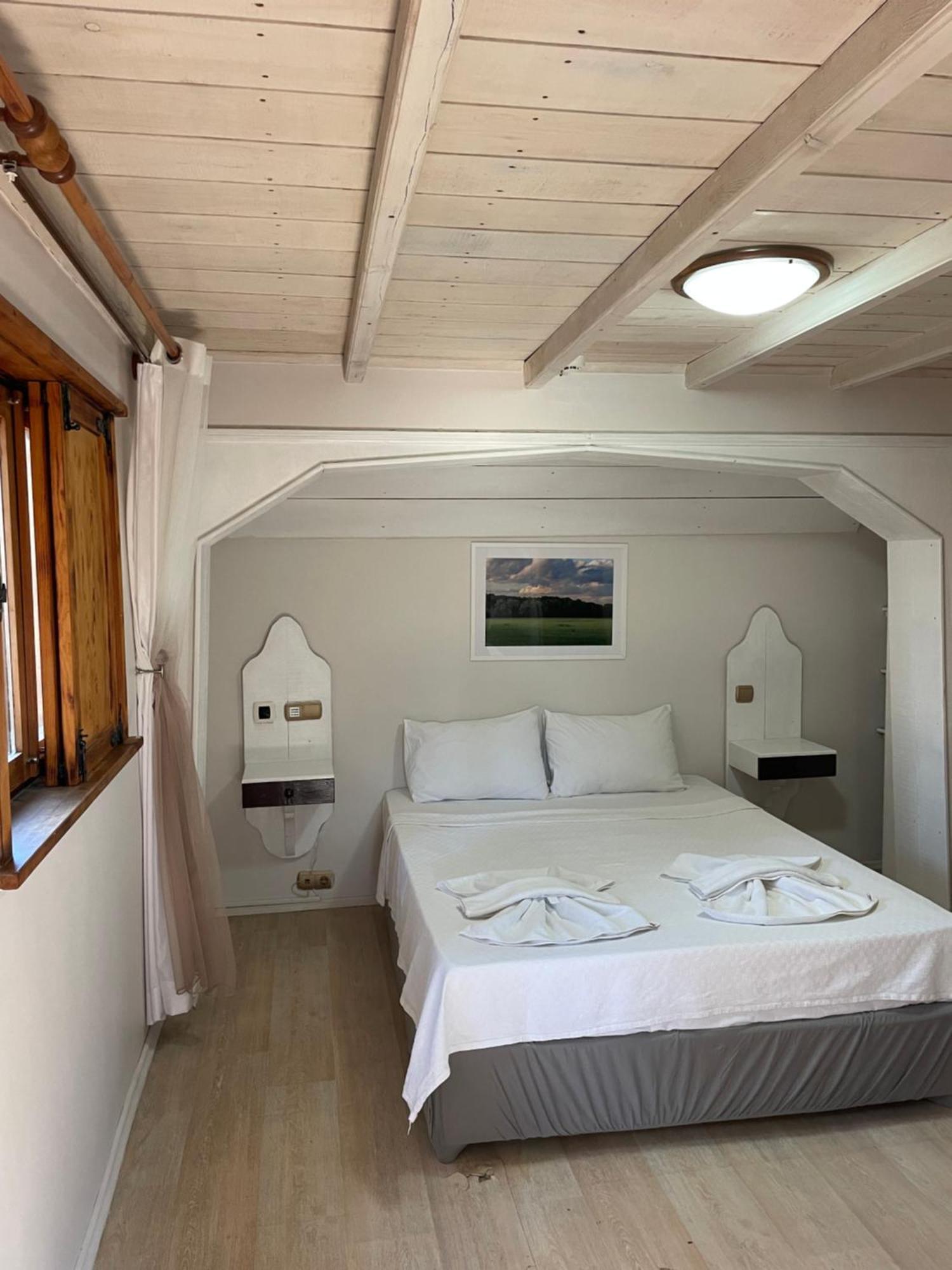 Çeşme Ata Boutique Hotel מראה חיצוני תמונה